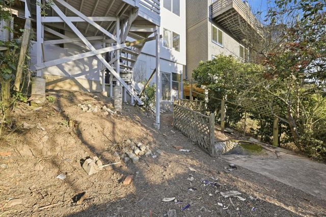 276 Gold Mine Drive, San Francisco, CA 94131