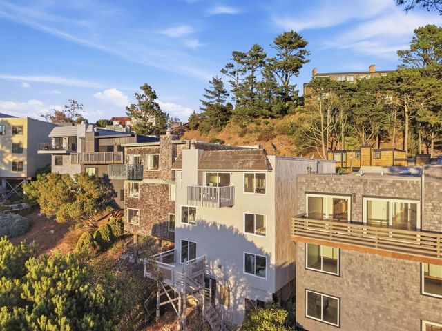 276 Gold Mine Drive, San Francisco, CA 94131