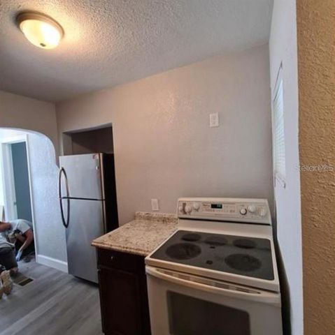 4700 10TH AVENUE S 2, St Petersburg, FL 33711