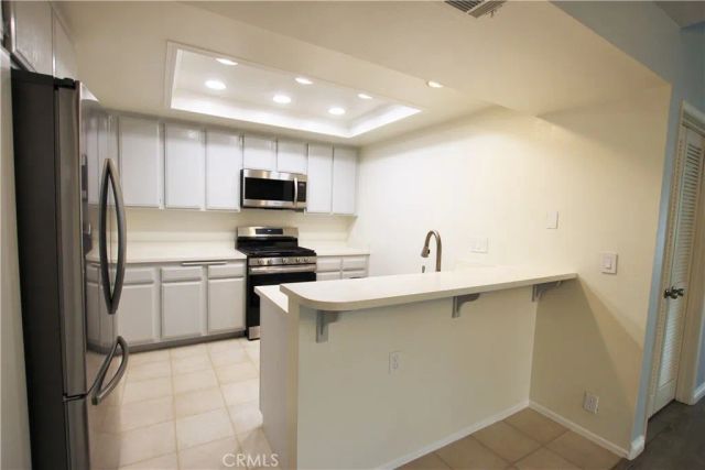 141 Greenfield, Irvine, CA 92614