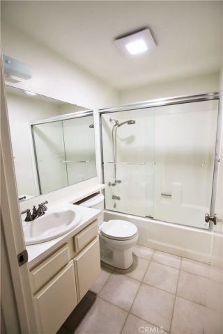 141 Greenfield, Irvine, CA 92614