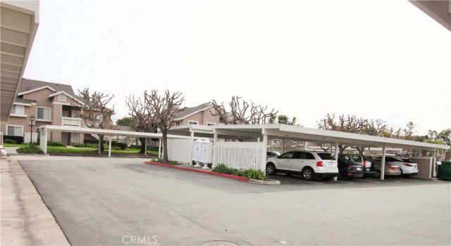141 Greenfield, Irvine, CA 92614