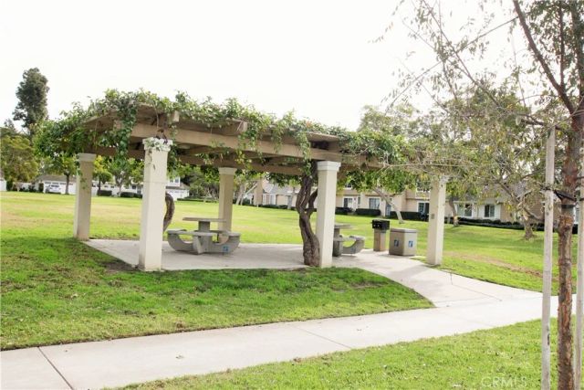141 Greenfield, Irvine, CA 92614
