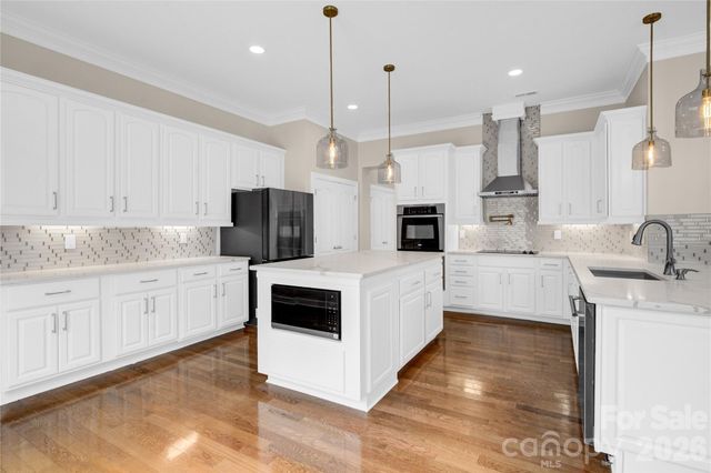 604 Palmerston Lane, Waxhaw, NC 28173