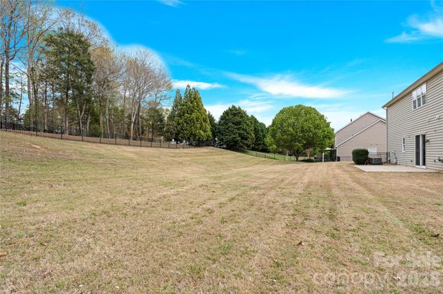 604 Palmerston Lane, Waxhaw, NC 28173