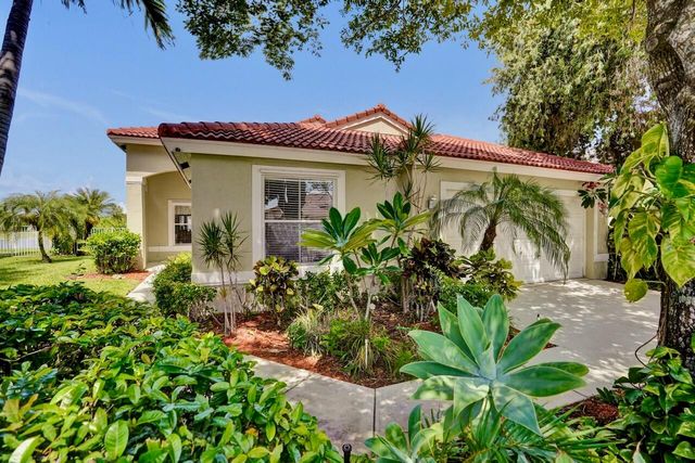 5886 Las Colinas Circle, Lake Worth, FL 33463