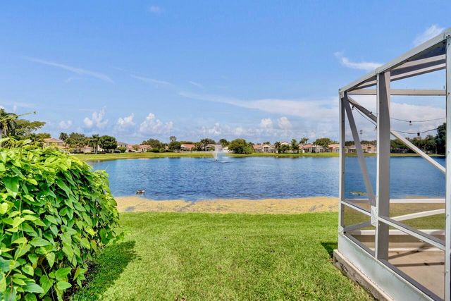 5886 Las Colinas Circle, Lake Worth, FL 33463