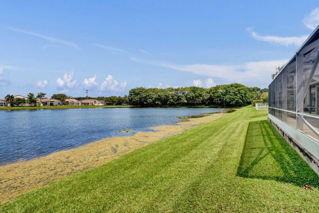 5886 Las Colinas Circle, Lake Worth, FL 33463