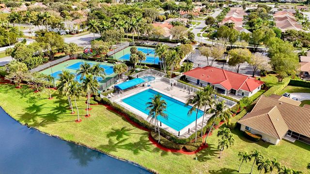 5886 Las Colinas Circle, Lake Worth, FL 33463
