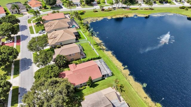 5886 Las Colinas Circle, Lake Worth, FL 33463
