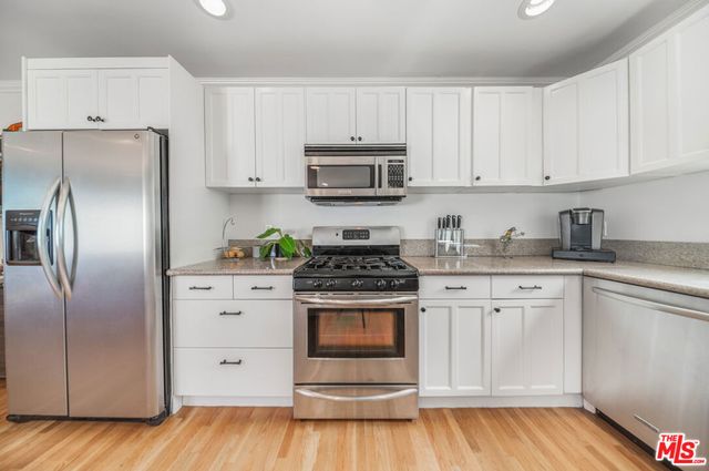 2821 Colby Avenue, Los Angeles, CA 90064