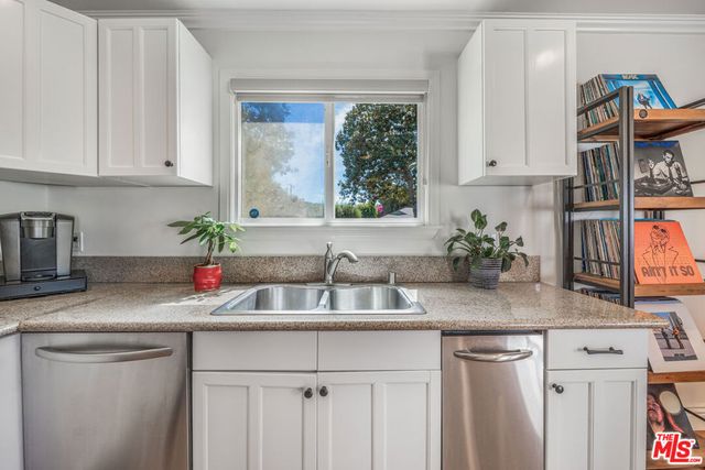 2821 Colby Avenue, Los Angeles, CA 90064