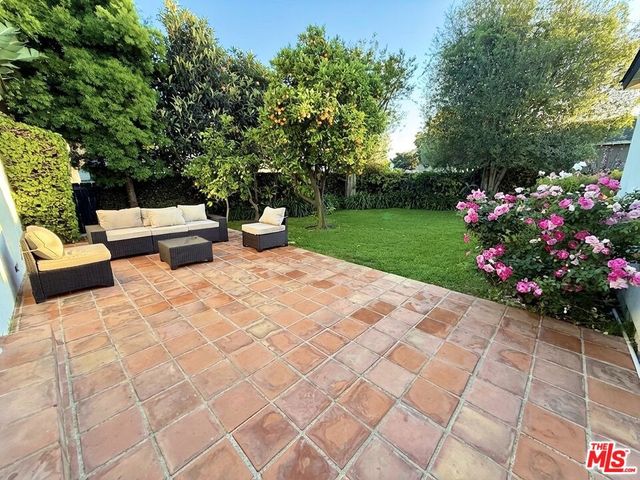 2821 Colby Avenue, Los Angeles, CA 90064