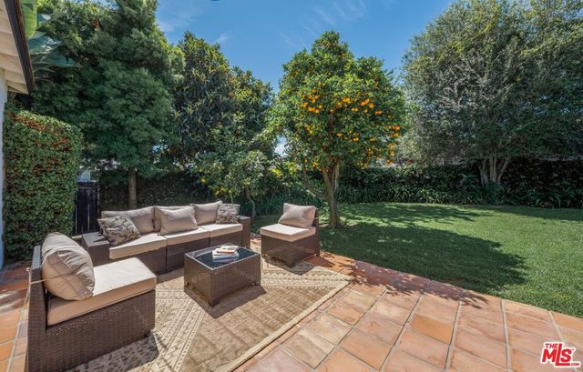 2821 Colby Avenue, Los Angeles, CA 90064