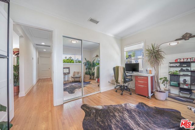 2821 Colby Avenue, Los Angeles, CA 90064