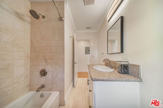 2821 Colby Avenue, Los Angeles, CA 90064