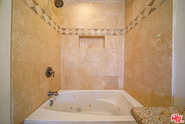 2821 Colby Avenue, Los Angeles, CA 90064