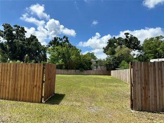 13TH AVENUE N, St Petersburg, FL 33713