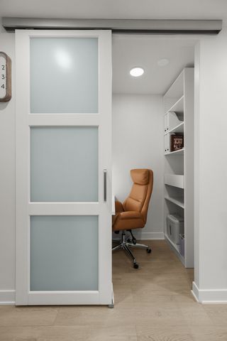 6700 S Brainard Avenue 118, Countryside, IL 60525