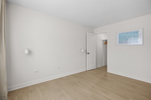 6700 S Brainard Avenue 118, Countryside, IL 60525