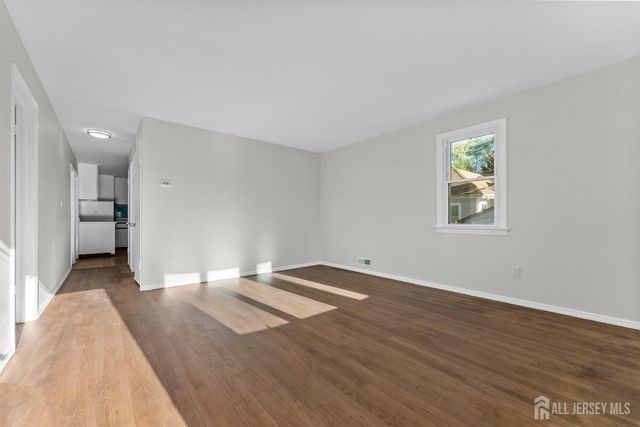 14 Harrison Street, Sayreville, NJ 08872