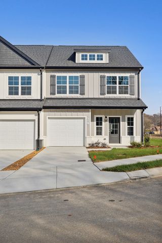 605 Tulip Springs Ct, Hermitage, TN 37076