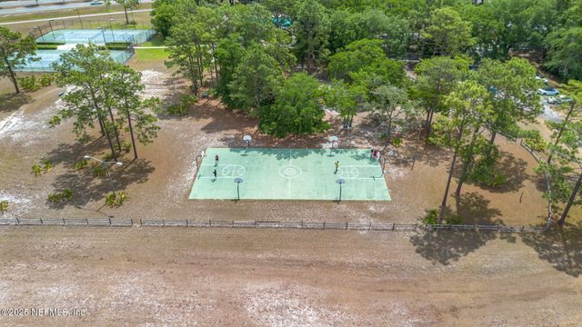 8223 CROSSWIND Court, Jacksonville, FL 32244