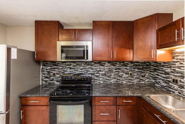 4040 Carlow Court, Dublin, OH 43016