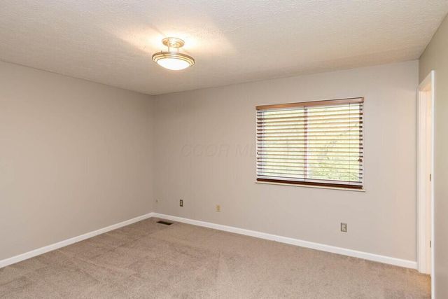 4040 Carlow Court, Dublin, OH 43016