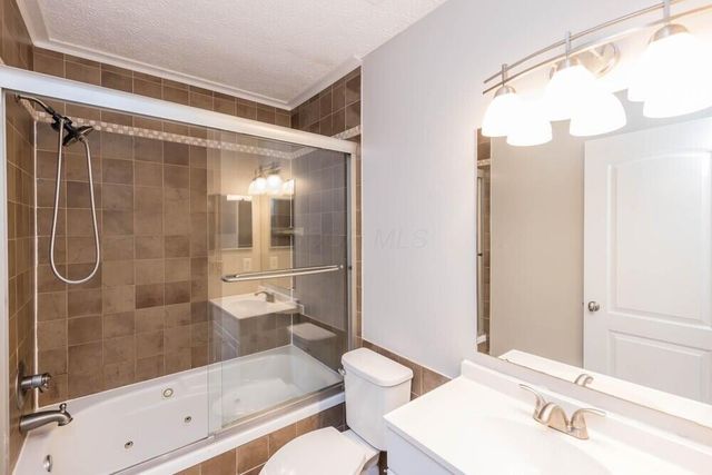 4040 Carlow Court, Dublin, OH 43016