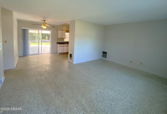 1113 Clearwater Road, Daytona Beach, FL 32114