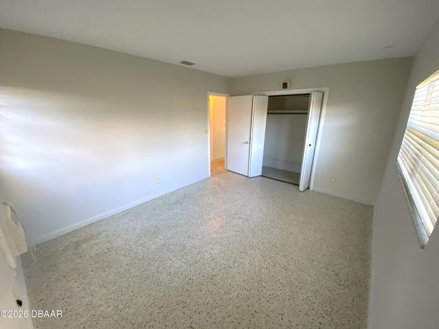 1113 Clearwater Road, Daytona Beach, FL 32114