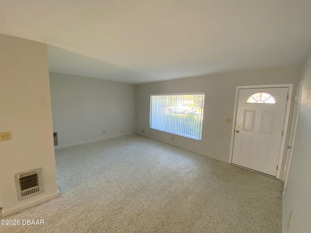 1113 Clearwater Road, Daytona Beach, FL 32114