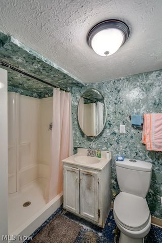 2035 Tampa Avenue, Cleveland, OH 44109