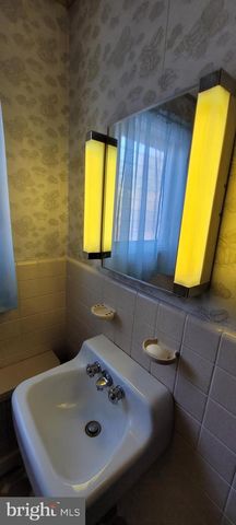 122 W. 1ST AVENUE, Conshohocken, PA 19428