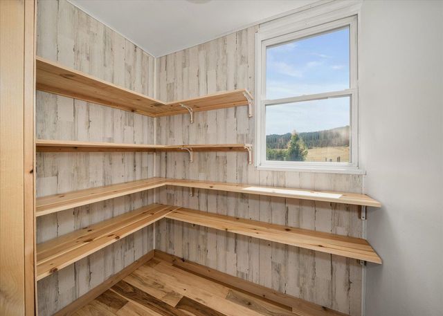 1424 N Idaho Rd, Liberty Lake, WA 99019