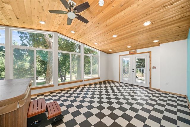 1424 N Idaho Rd, Liberty Lake, WA 99019