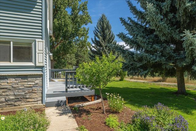 1424 N Idaho Rd, Liberty Lake, WA 99019