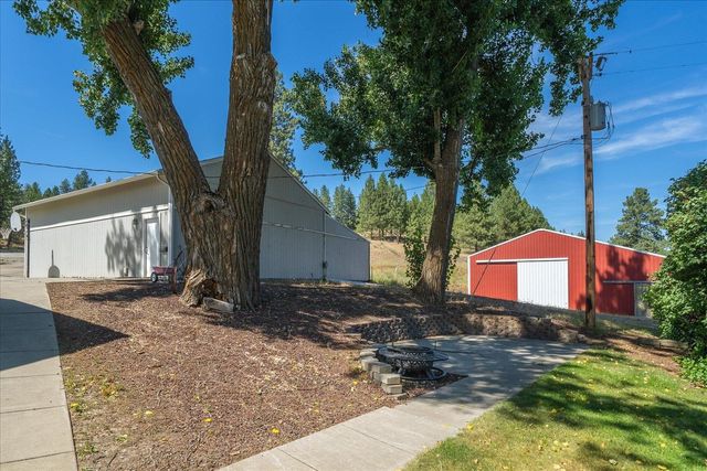 1424 N Idaho Rd, Liberty Lake, WA 99019