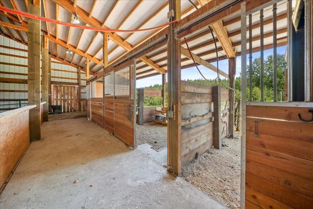 1424 N Idaho Rd, Liberty Lake, WA 99019