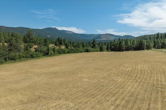 1424 N Idaho Rd, Liberty Lake, WA 99019