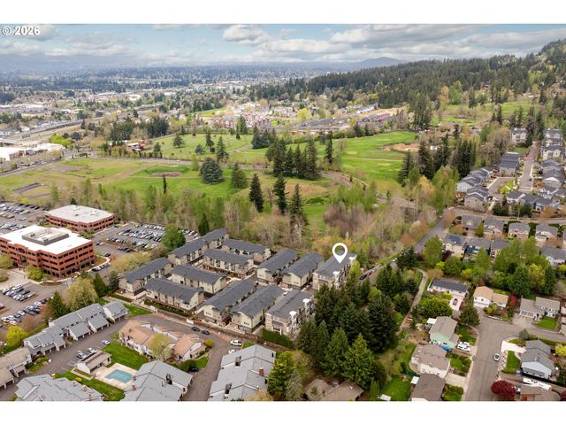 12105 Se HIGH CREEK Rd, Happy Valley, OR 97086