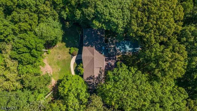 207 Deerlea Ln, Rockaway Twp., NJ 07005