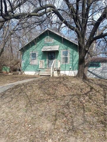 8840 E Wilson Road, Independence, MO 64053