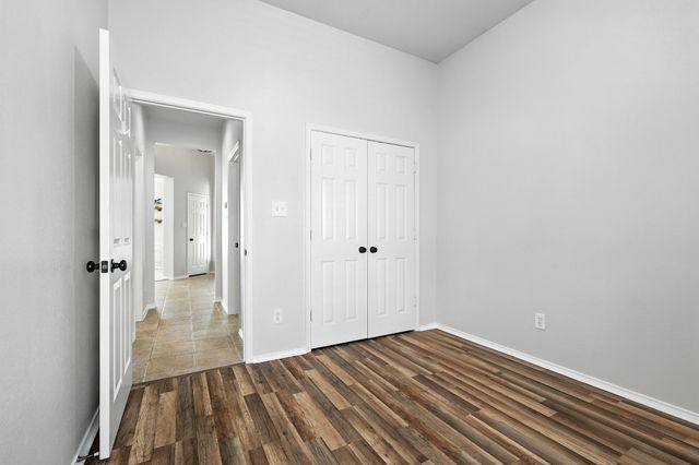 8909 Edinburgh Lane, Rowlett, TX 75089