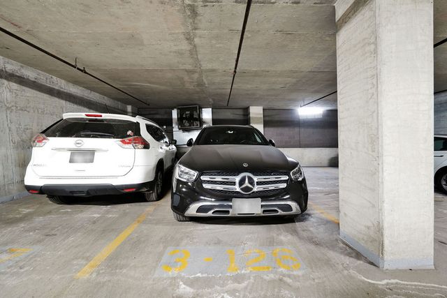 910 W HURON Street 1010, Chicago, IL 60642