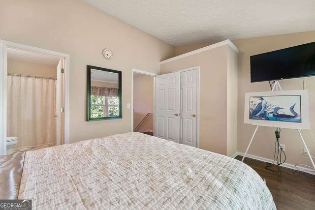 1343 Penhurst Drive, Lawrenceville, GA 30043