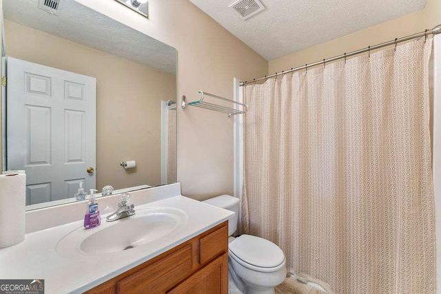 1343 Penhurst Drive, Lawrenceville, GA 30043