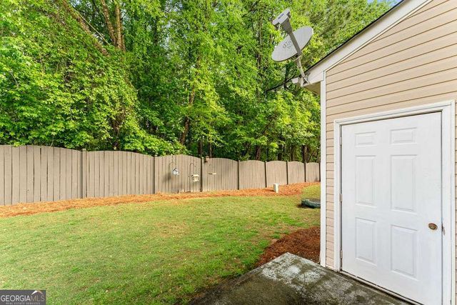 1343 Penhurst Drive, Lawrenceville, GA 30043