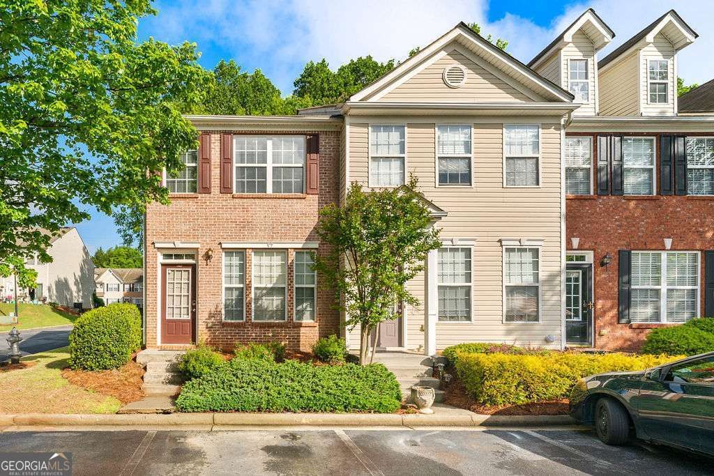 1343 Penhurst Drive, Lawrenceville, GA 30043